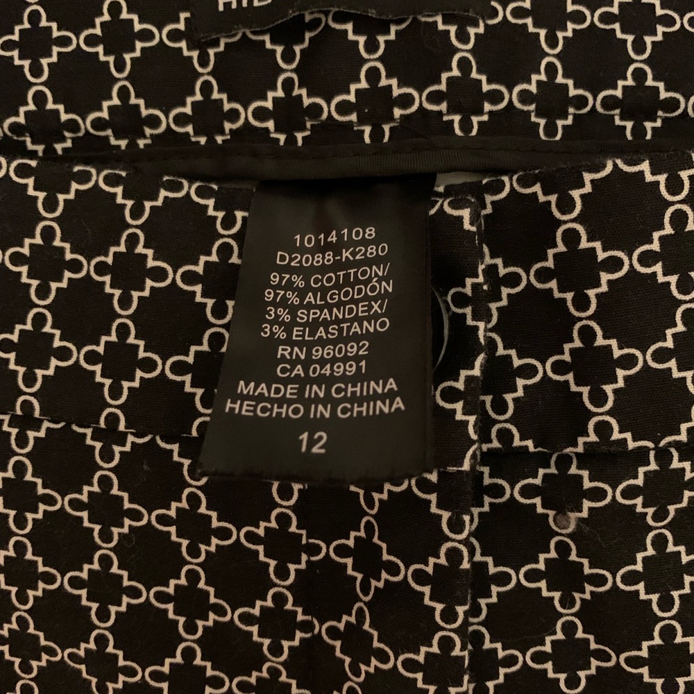 Patterned Cropped Pants Size 14 - image 4